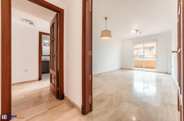 PISO EN ALQUILER SIN MUEBLES EN PARQUE OESTE | GRAN TERRAZA | PISCINA | PÁDEL | GARAJE — 7