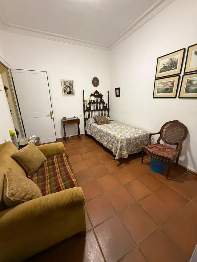 Espectacular vivienda con encanto, amplitud y jardín privado — 31