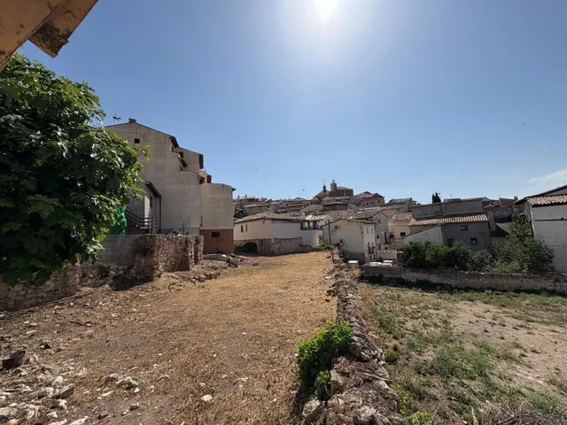 Solar urbano en Pastrana — 5