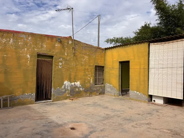Chalet en Venta: Oportunidad Única por €318,000 — 16