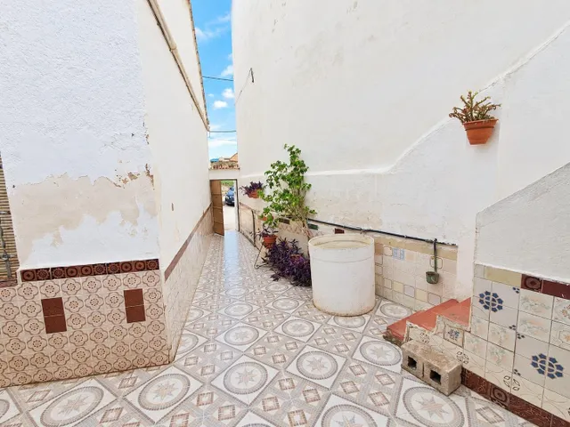 Casa independiente de 200 m2 con cinco habitaciones, dos cocinas y solárium en San José de la Vega — 3
