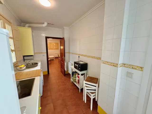 BONITO APARTAMENTO EN URBANIZACION LAS MARTAS - COMILLAS. — 10