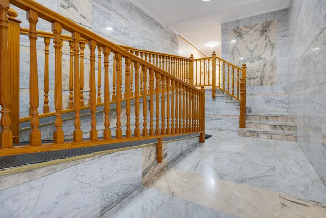 4 Dormitorios 2 baños  vivienda grande — 31