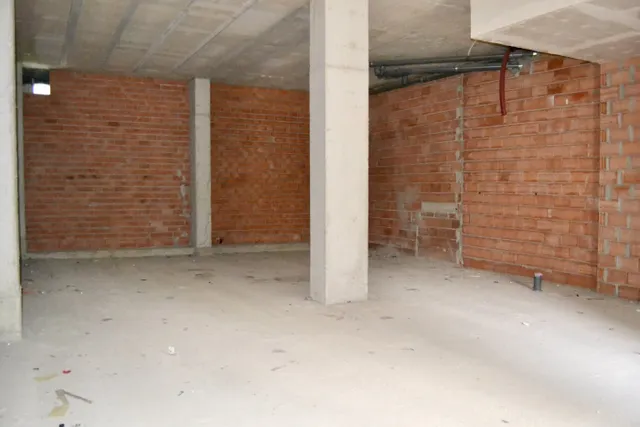 LOCAL COMERCIAL EN PAMPLONA - LEZKAIRU — 3