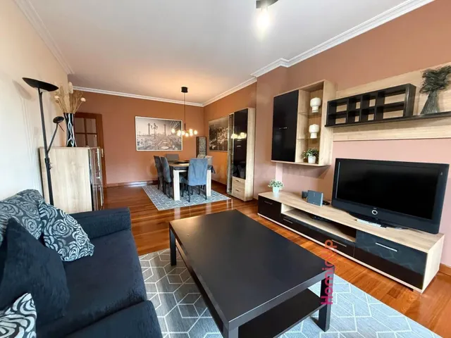 Se Alquila Amplia vivienda de 3 dormitorios y garaje directo - foto 5