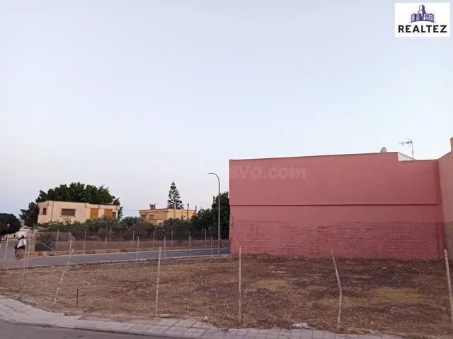 SOLARES URBANOS A LA VENTA EN SAN ISIDRO - foto 4