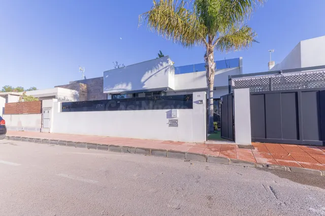 SE ALQUILA VILLA EN SANTIAGO DE LA RIBERA + PISCINA (SAN PED - foto 5