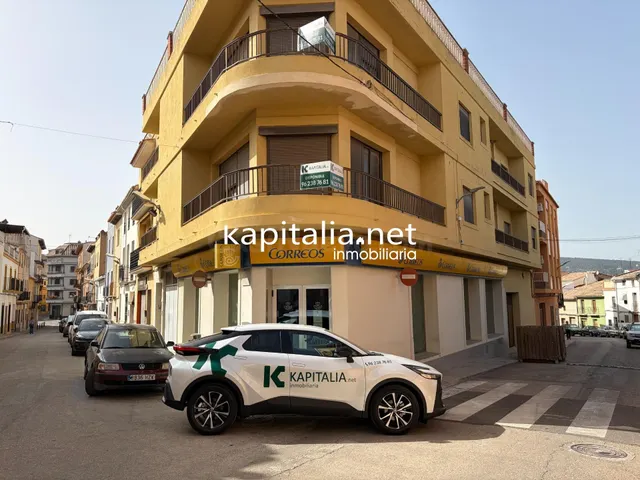 EDIFICIO EN EXCLUSIVA EN VENTA EN LA FONT DE LA FIGUERA.