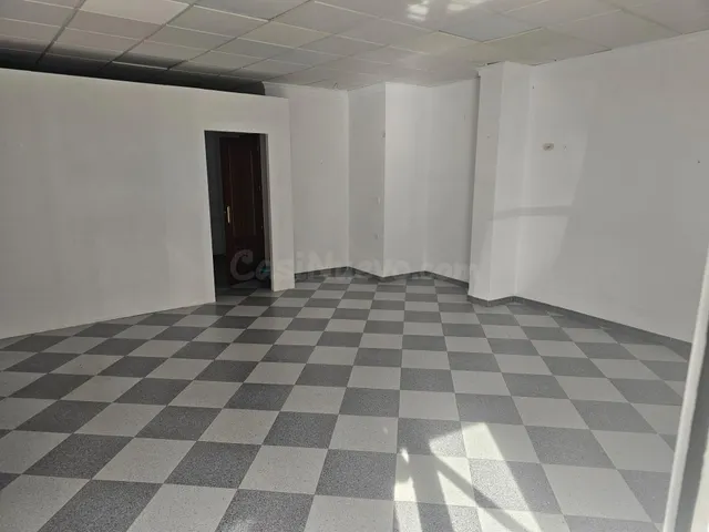 Local comercial 80m² en alquiler - Barrio La Concordia — 3