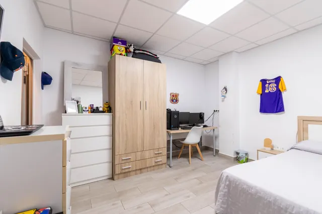 Piso con terraza y piscina comunitaria en RAFAL, ALICANTE — 17