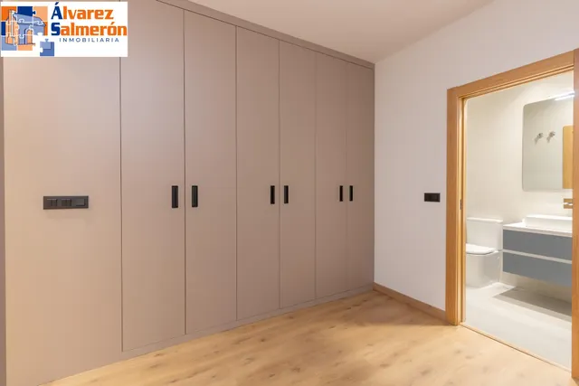Moderno estudio tipo loft en urbanización villa pineda - zona villarejo — 10