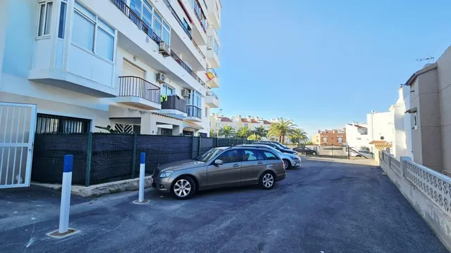 Estudio   con vistas al mar panoramicas  y piscina comunitaria — 26