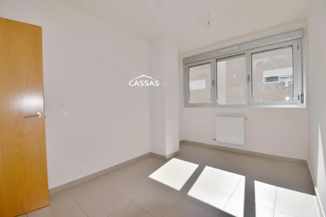 Soto del HENARES - 2 habitaciones, 2 plazas de garaje y trastero. — 30