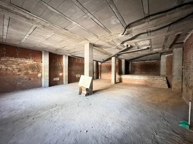 LOCAL COMERCIAL EN ALQUILER EN EL CENTRO DE LA UNÓN — 6