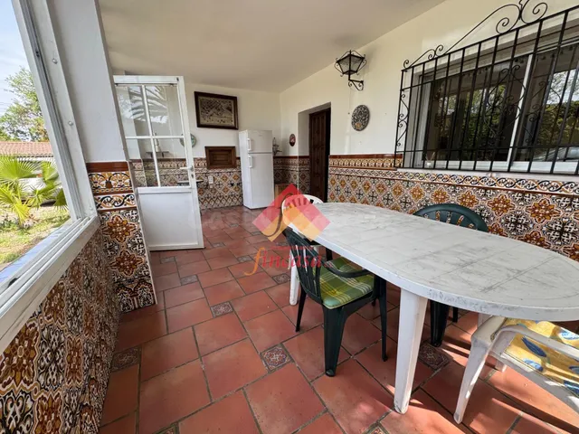 MAGNÍFICO CHALET CON PISCINA MUY CERCANO A RONDA - foto 4