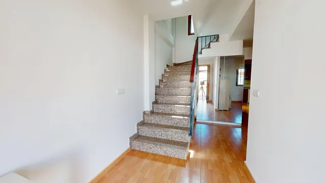 Magnífica vivienda adosada de 3 dormitorios con terraza en urbanización cerrada en Villafranca — 15