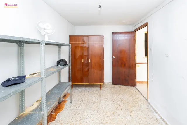 ¡CASA EN UNA SOLA PLANTA, CREA TU VIVIENDA IDEAL EN ALBOLOTE! Casa en una sola planta con patio, garaje y un gran potencial. — 11
