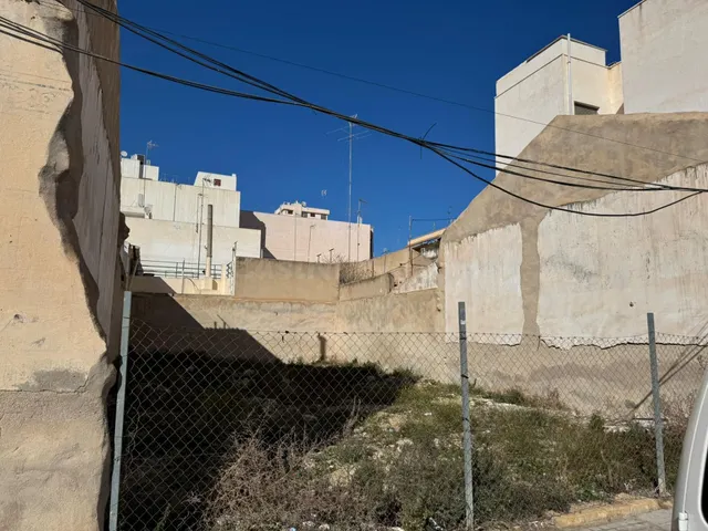 ¡INVERSIÓN EN TORRELLANO DE SOLAR URBANO! - foto 3
