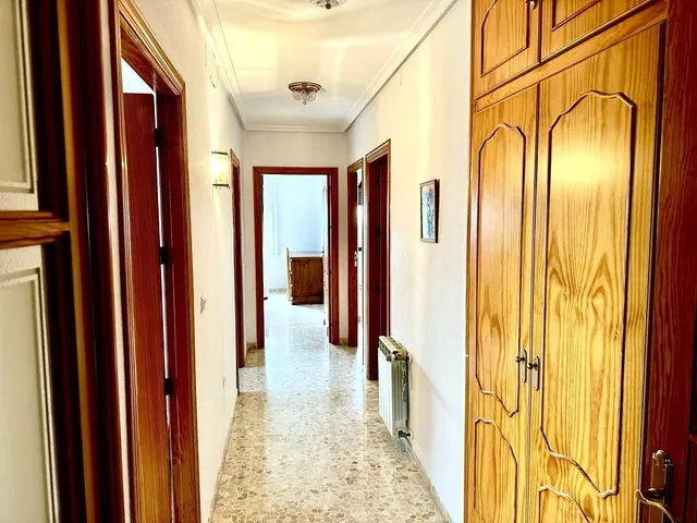 Piso 5 habitaciones 220m² en alquiler - Carrerra del Caballo — 22