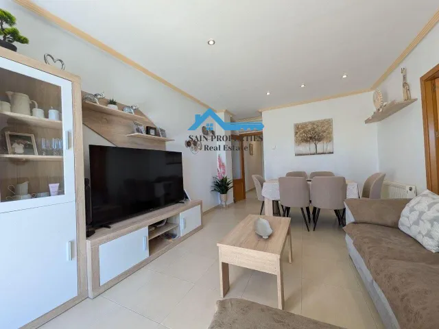 Amplio apartamento con gran terraza y piscina en Alfaz del Pi — 8