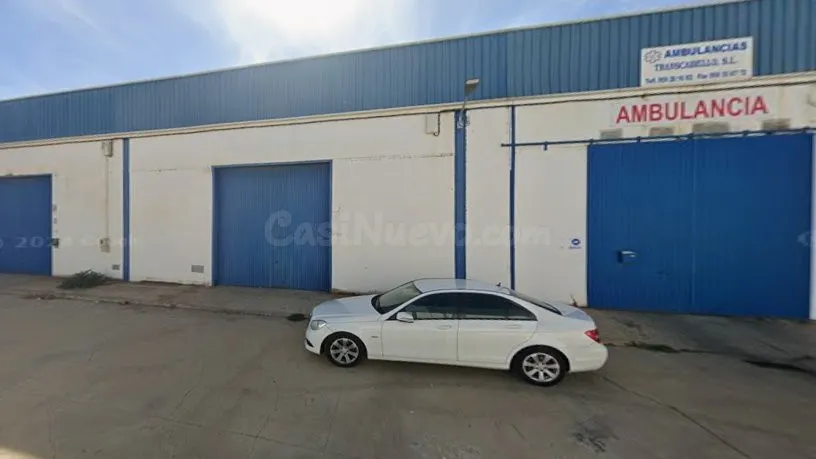 Nave industrial en Venta en San Juan del Puerto.