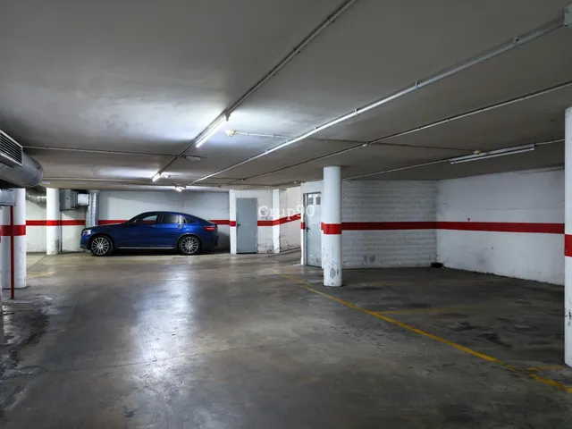 ÁTICO DÚPLEX CON TERRAZA PRIVADA JUNTO A RICARD VINYES — 43