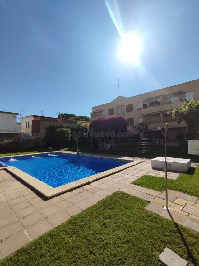 PISO EN LO PAGAN CON TERRAZA Y UNA AMPLIA ZONA AJARDINADA CO