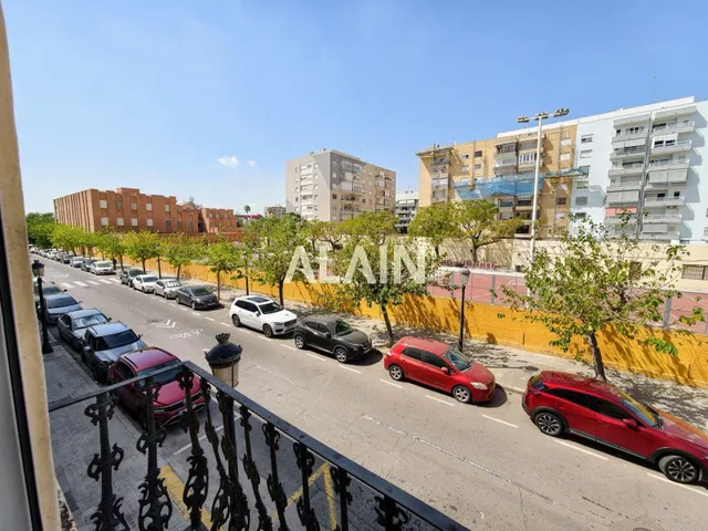 Casa en venta en playa de la malvarrosa de Valencia. — 33
