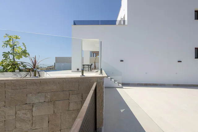 Villa 3 habitaciones 165m² en venta - Casco urbano — 35
