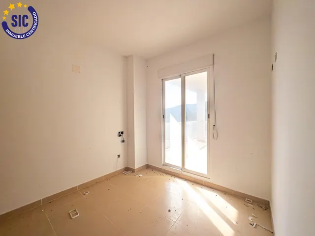 Apartamento de dos dormitorios con vistas al mar — 11