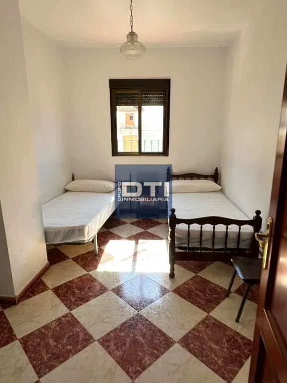 Casa de pueblo en las cefiñas — 62