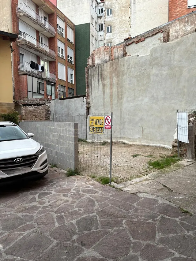 Terreno urbano en Torrelavega - foto 5