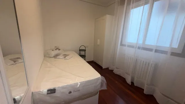 Maravillosa habitación de alquiler en pleno centro de Ourense – zona valle-inclán — 24