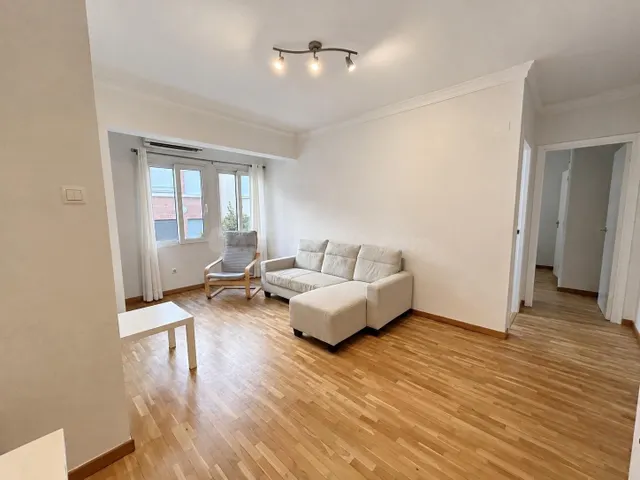 Piso reformado de 2 habitaciones junto al Jardín del Turia - foto 2