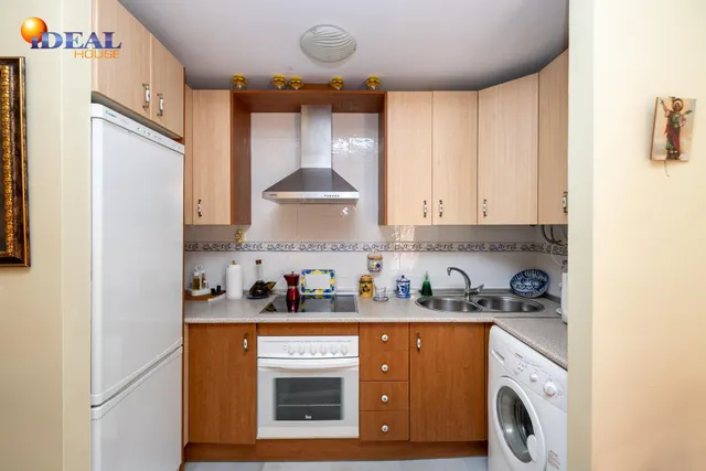 *  ¡PISO EXTERIOR EN LANJARÓN, CIUDAD BALNEARIO! — 10
