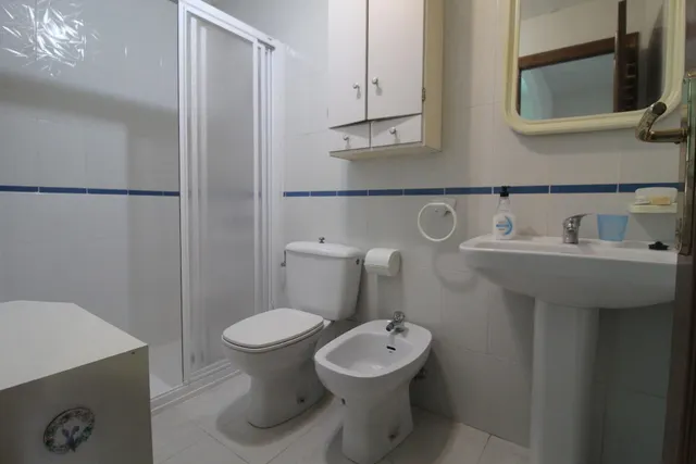 Estudio en residencial con piscina — 11