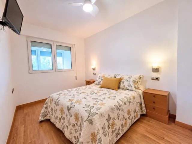 Vivienda reformada de 3 dormitorios y 2 baños en Capitanes Ripoll en Cartagena — 3