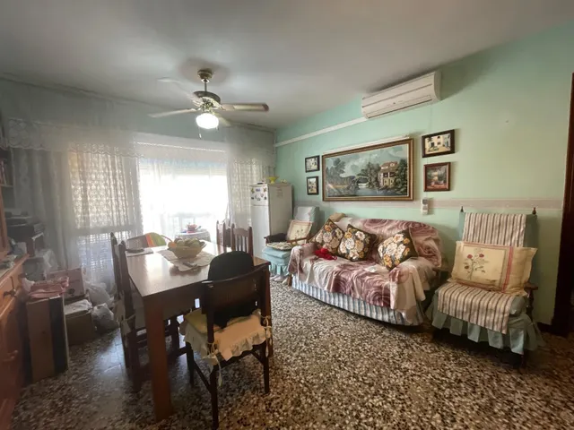 Apartamento de esquina, totalmente exterior y con terraza cerrada en Guardamar del Segura — 7