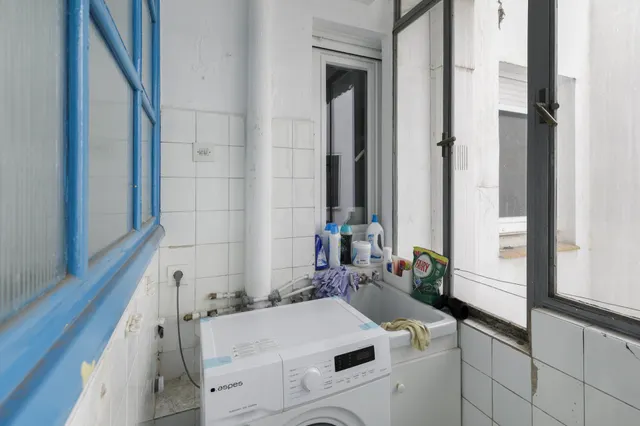 ✨ EXCLUSIVO PISO DE 253 m2 EN GRANADA CENTRO – 2.800 €/MES DE RENTABILIDAD — 26
