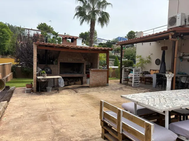 EXCELENTE CHALET EN PERFECTO ESTADO — 6