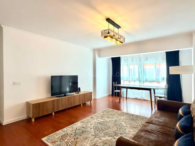 ¡GRAN OPORTUNIDAD! AMPLIA VIVIENDA DE 3 DORMITORIOS CON TERR - foto 2