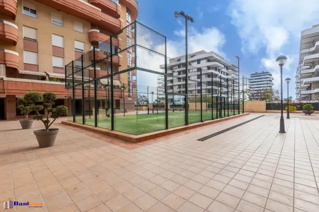 PISO EN ALQUILER SIN MUEBLES EN PARQUE OESTE | GRAN TERRAZA | PISCINA | PÁDEL | GARAJE — 29