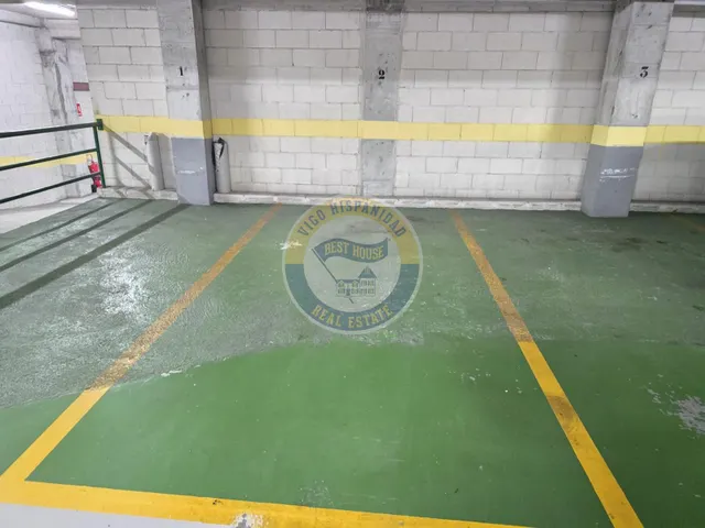 PLAZA DE GARAJE AMPLIA EN HISPANIDAD 87