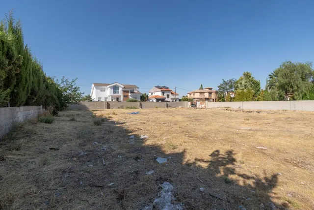Magnífico solar de 1.002 m2 destinado a chalets individuales en la Urbanización Molino Ato de Otura — 29