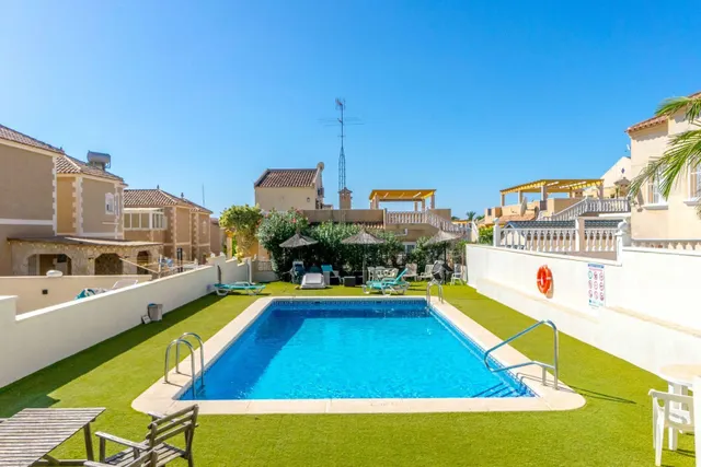 Casa 3 habitaciones 105m² en venta - Las filipinas — 30