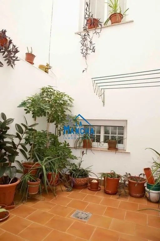 *595.000€* inmobiliaria la mancha vende casa en el barrio de san pablo de Albacete — 32