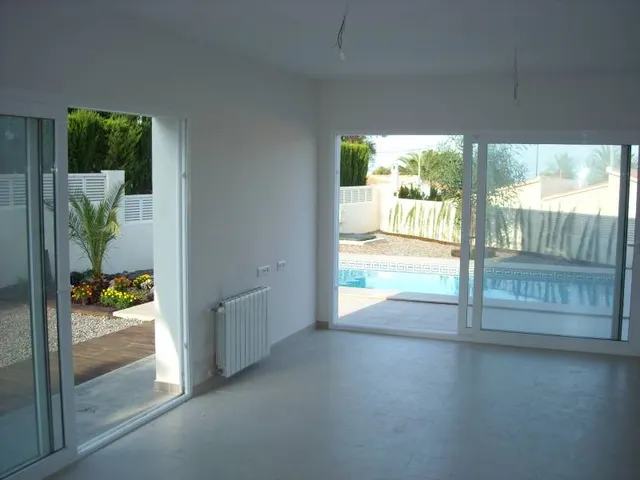 Se vende chalet independiente en Alfaz del Pi — 14