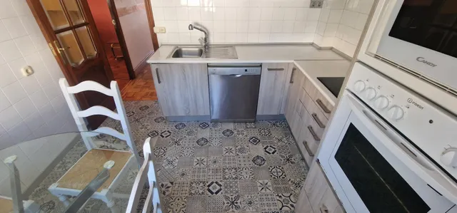 PISO EN VENTA EN EDIFICIO RESIDENCIAL DE 119 METROS CON UNA  - foto 4