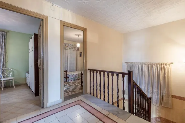 CASA CON MÁS DE 4000 METROS DE PARCELA EN MONACHIL — 38