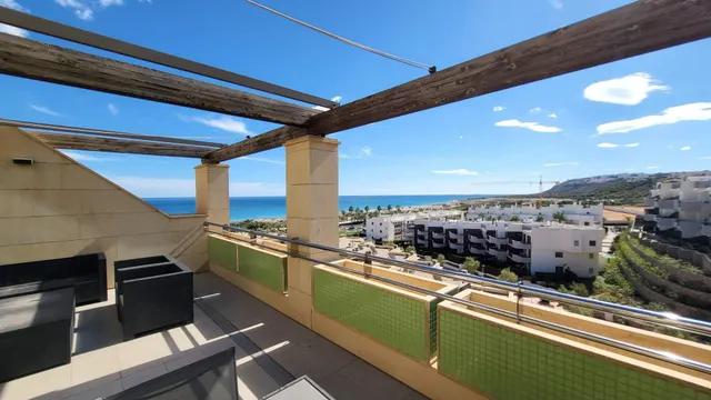 Apartamento 2 Dormitorios y 2 Baños gran terraza con vistas  1ª linea Piscina garajes y trastero — 29